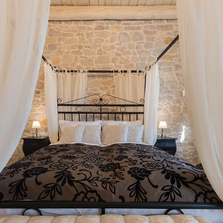 Luxury Marija - Rustic With Pool And Sauna 别墅