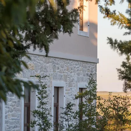 Luxury Marija - Rustic With Pool And Sauna
